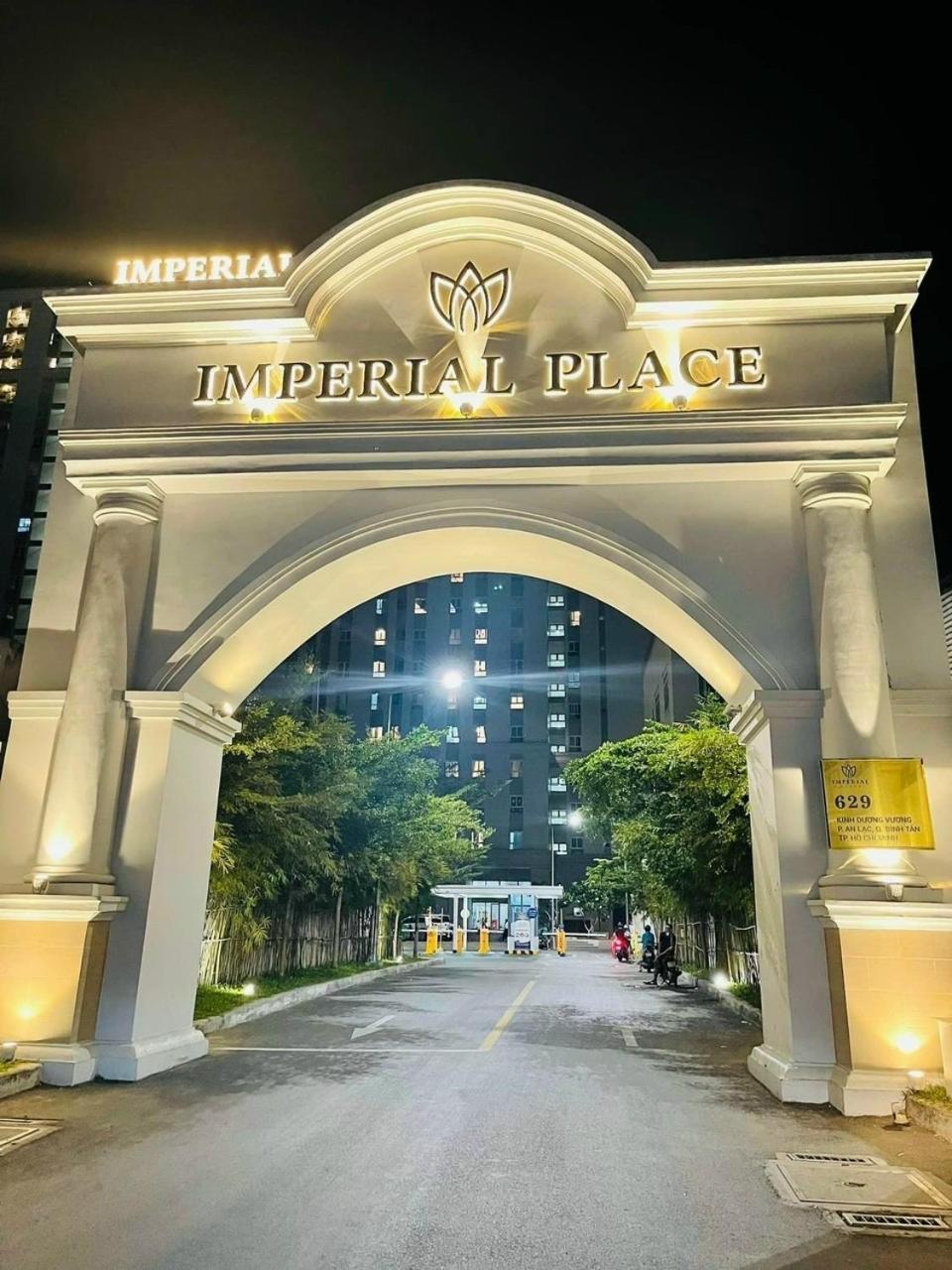 Can Ho Imperial Place Ho Chi Minh City Exterior photo